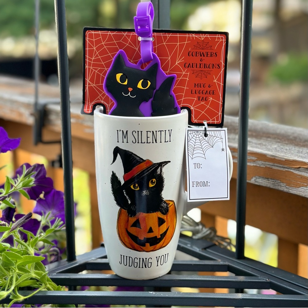 Cobwebs & Cauldrons Halloween Mug & Gift Set